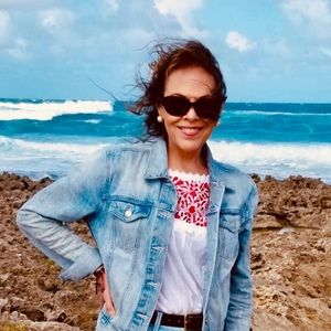 Meet your Posher, Diane